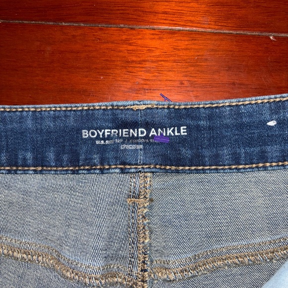 Chico's Womens Boyfriend Ankle Jeans Blue With Emblish Gold Ends Size 12R - Picture 4 of 5
